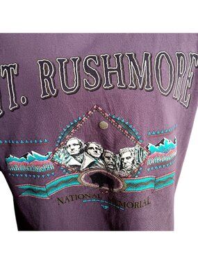 True Vintage Large T-shirt Single Stitch Mt. Rushmore National Memorial USA